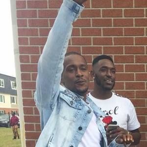 Meet your Posher, Lewis